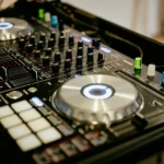dj για γάμο