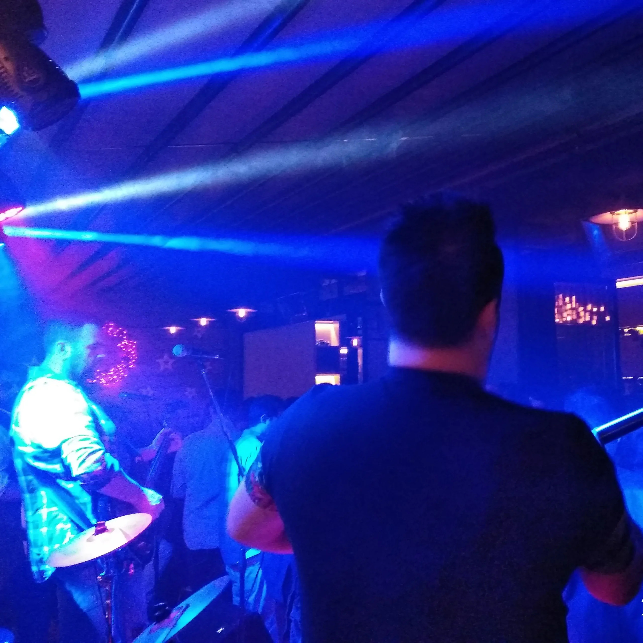 Ixitiki Kalypsi Live
